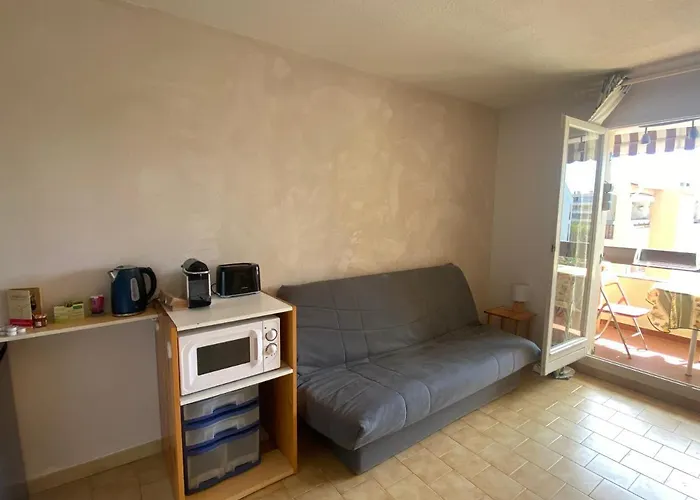 Camargue Village Sun And #1 5 Personnes * Le Grau-du-Roi